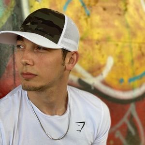 Meet your Posher, Devon